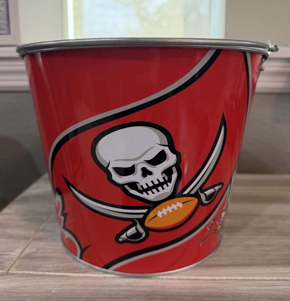 Tampa Bay Buccaneers NFL Football Red Black Metal Bucket w Handle 7”H x 9”W
